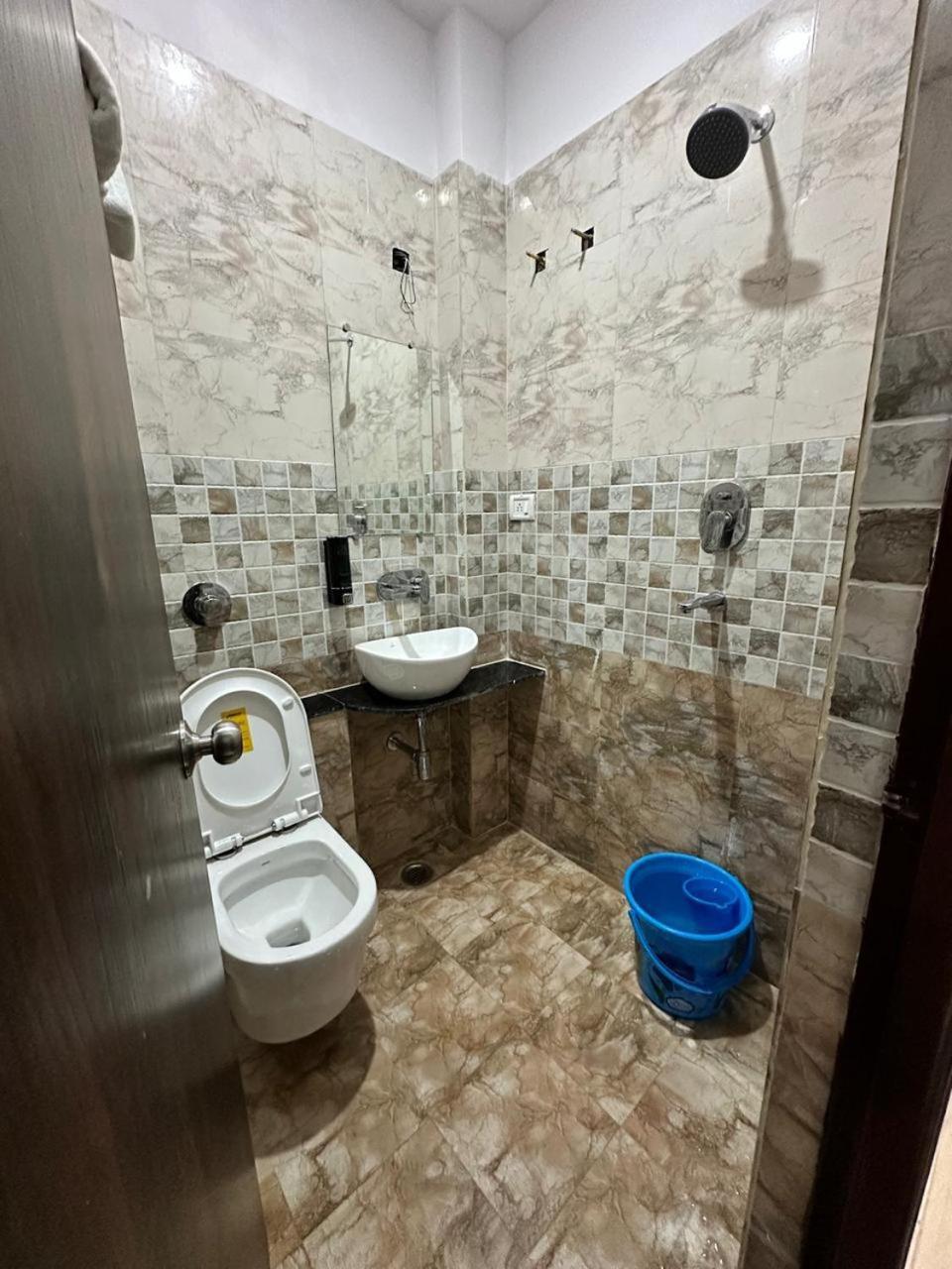 Cable Car Hotell Varanasi Eksteriør bilde